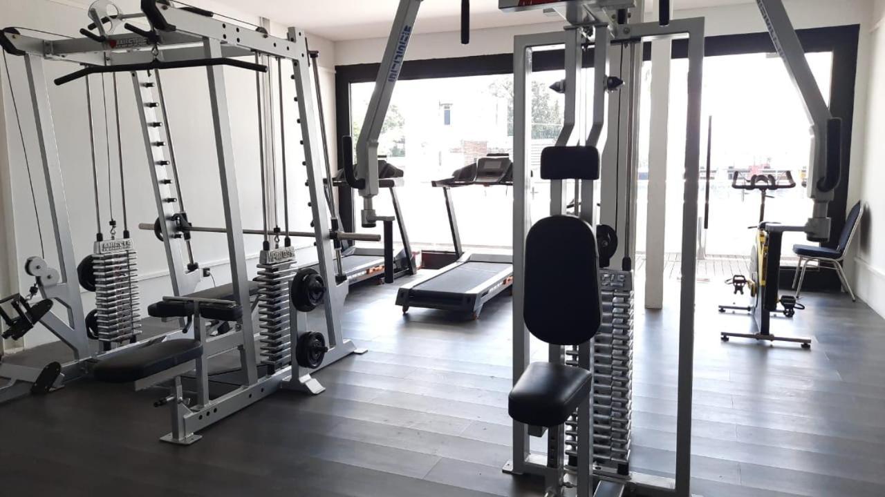 Rayz UMM Hotel Malang Kültér fotó