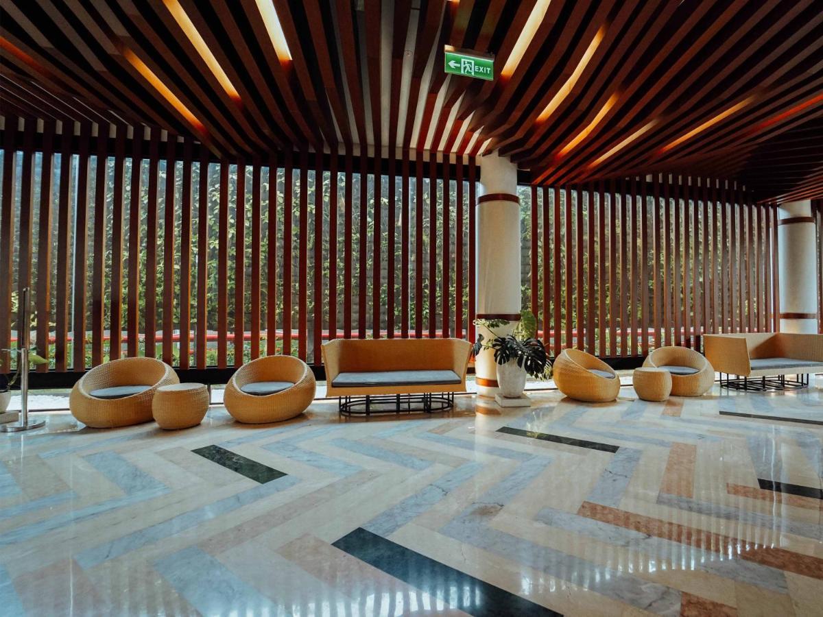 Rayz UMM Hotel Malang Kültér fotó